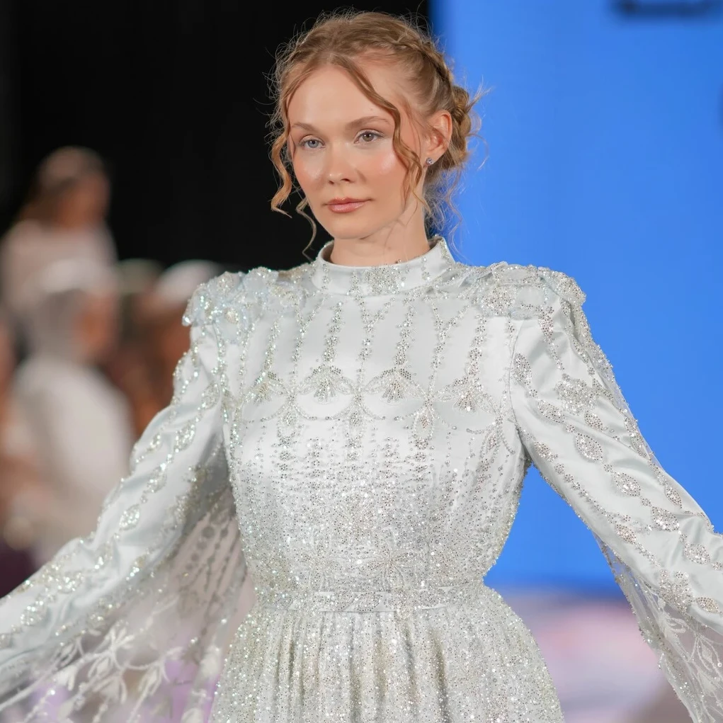 Laidee Couture “Rüya Çiçeği” Koleksiyonu Pera Palace’ta Tanıtıldı